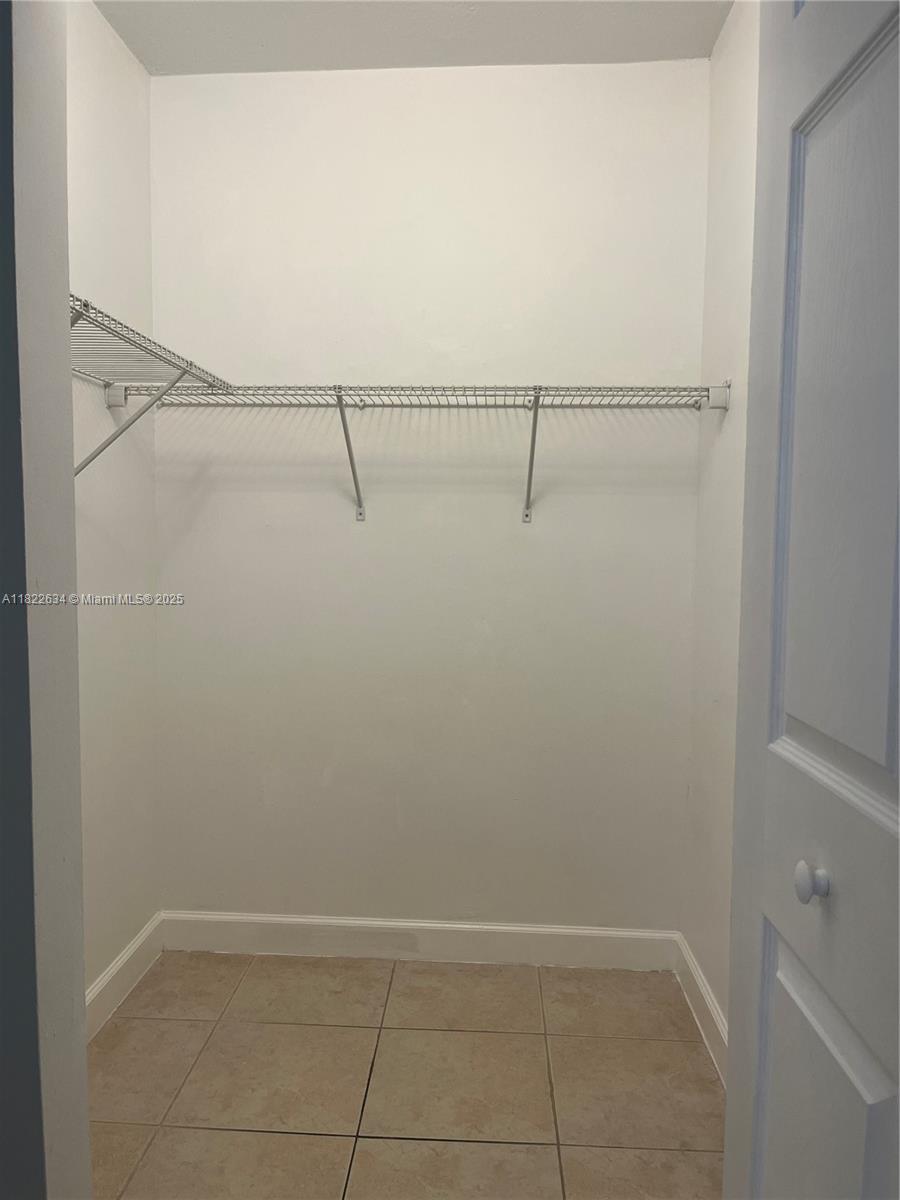 14931 SW 82nd Ln # 103 Unit: 18-103