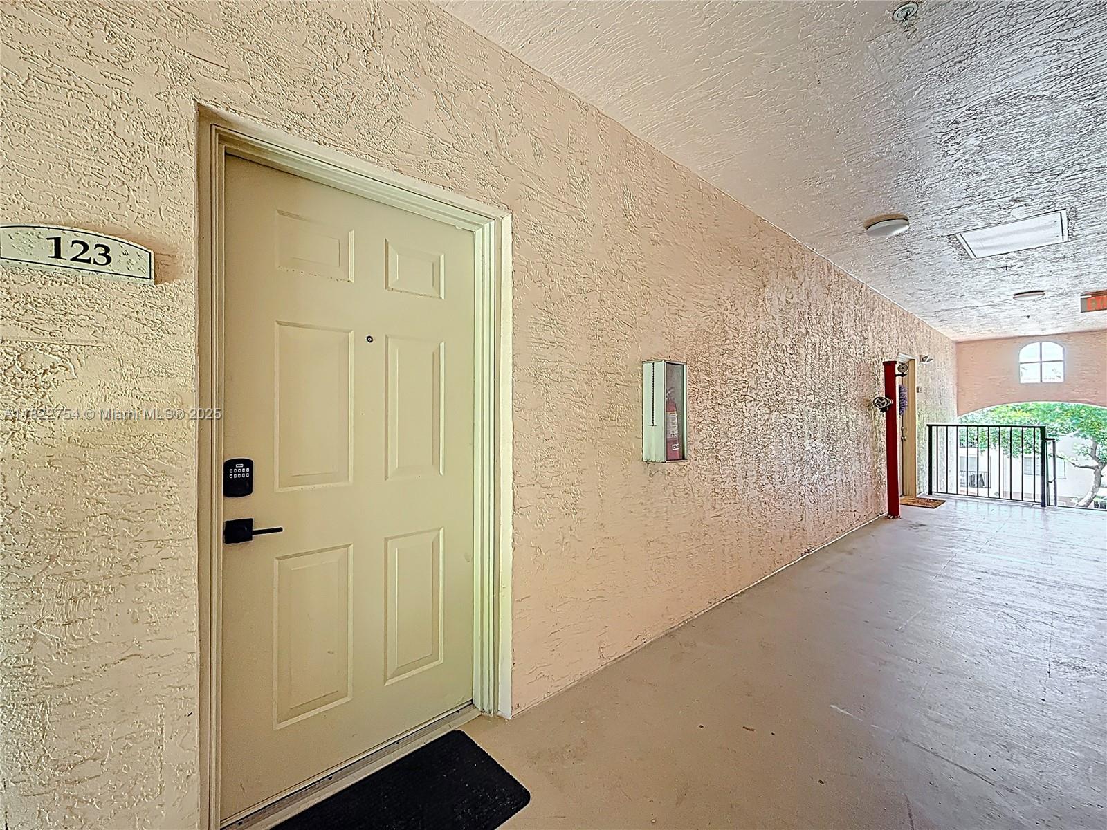 2015 SE 10th Ave # 123