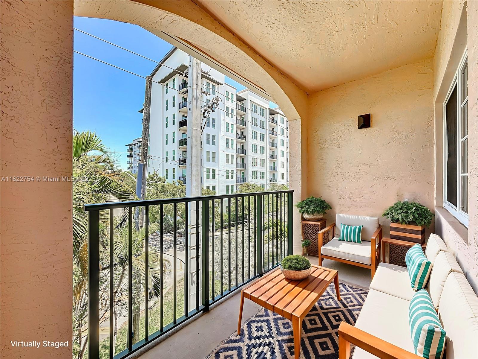 2015 SE 10th Ave # 123