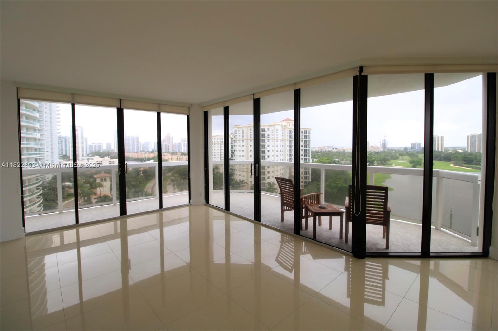20185 E Country Club Dr # 1105