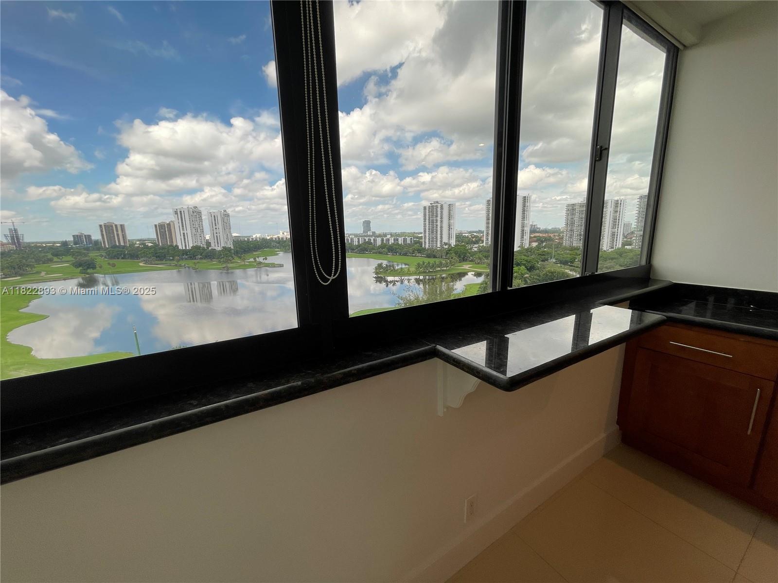 20185 E Country Club Dr # 1105