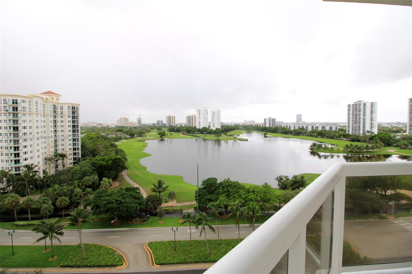 20185 E Country Club Dr # 1105