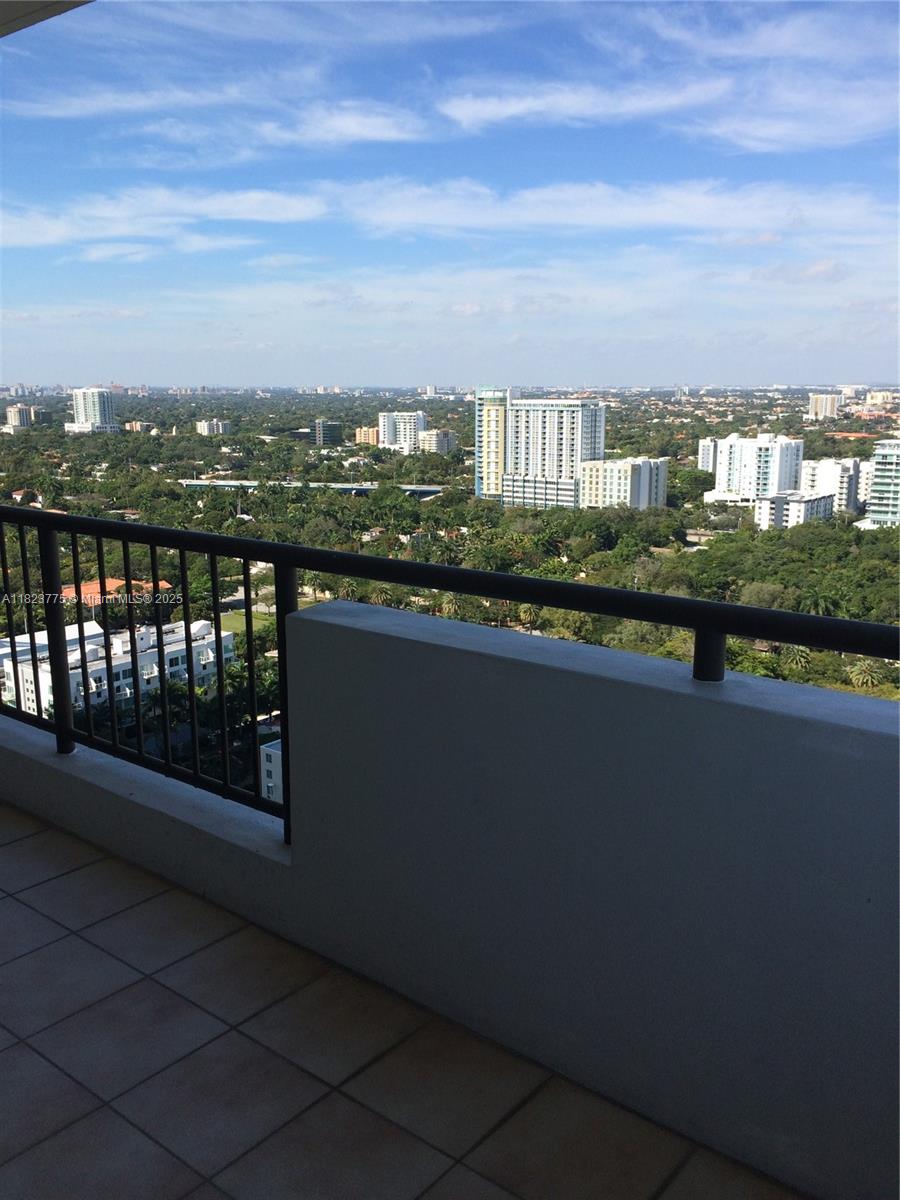 1581 Brickell Ave # 2307