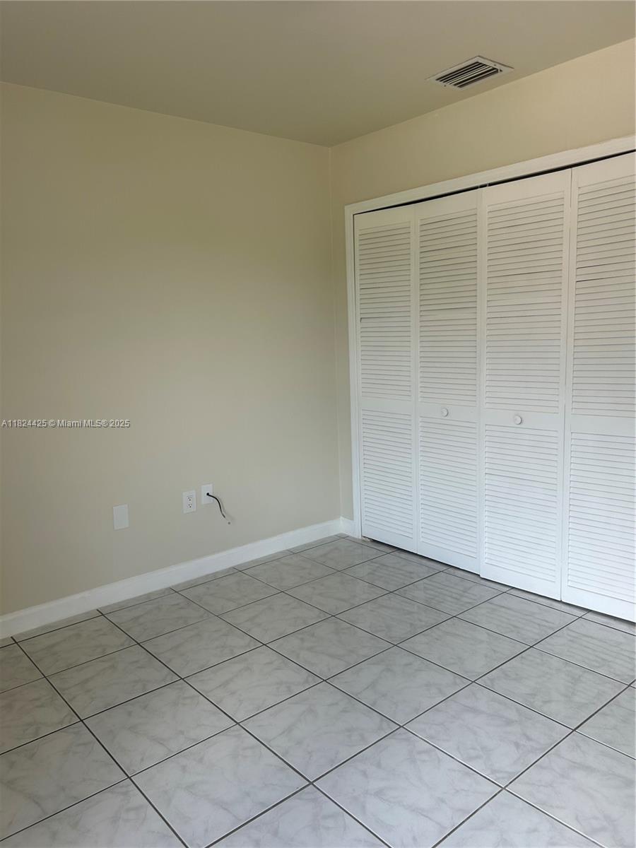 1107 NW 132nd Ct, Miami