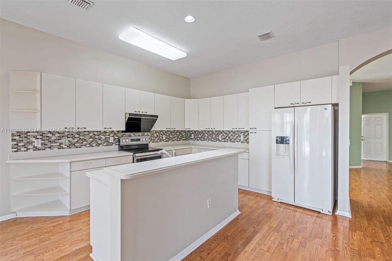 7348 Copperfield Cir