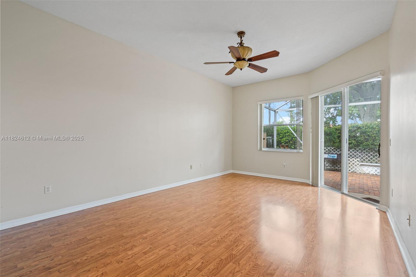 7348 Copperfield Cir