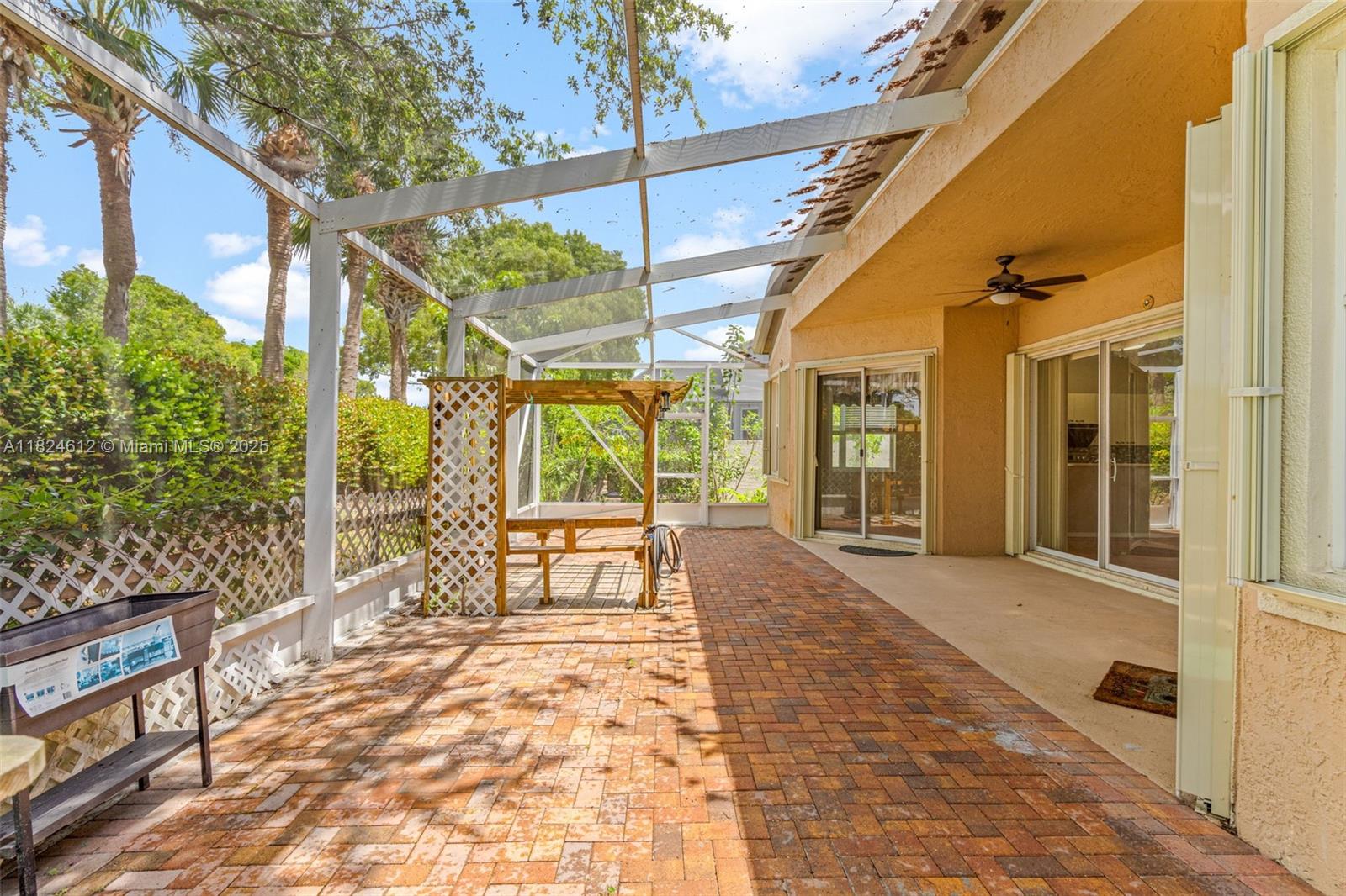 7348 Copperfield Cir