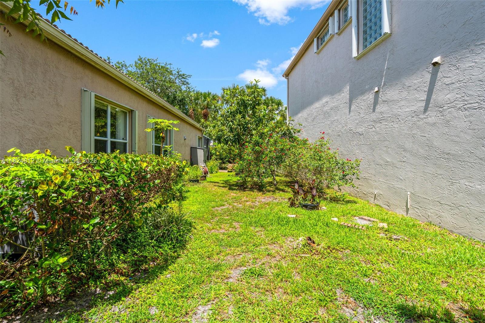 7348 Copperfield Cir