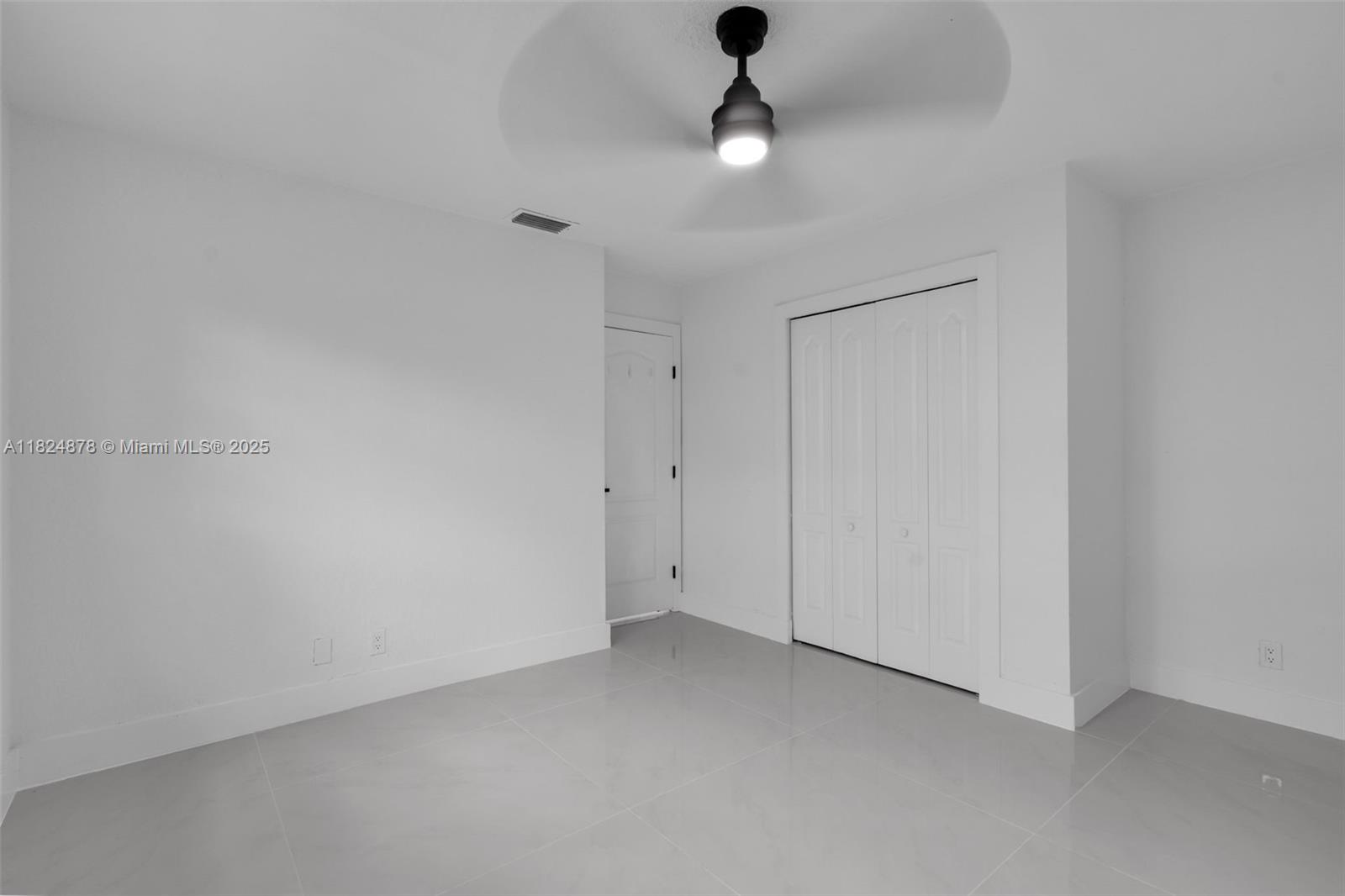 7441 NW 38th Ct