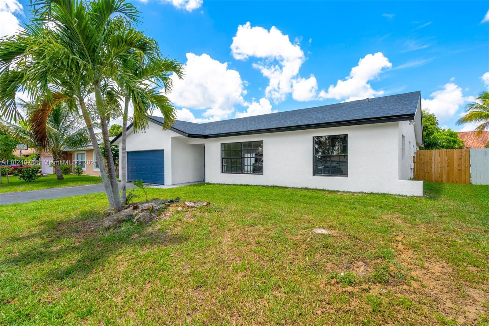 7441 NW 38th Ct