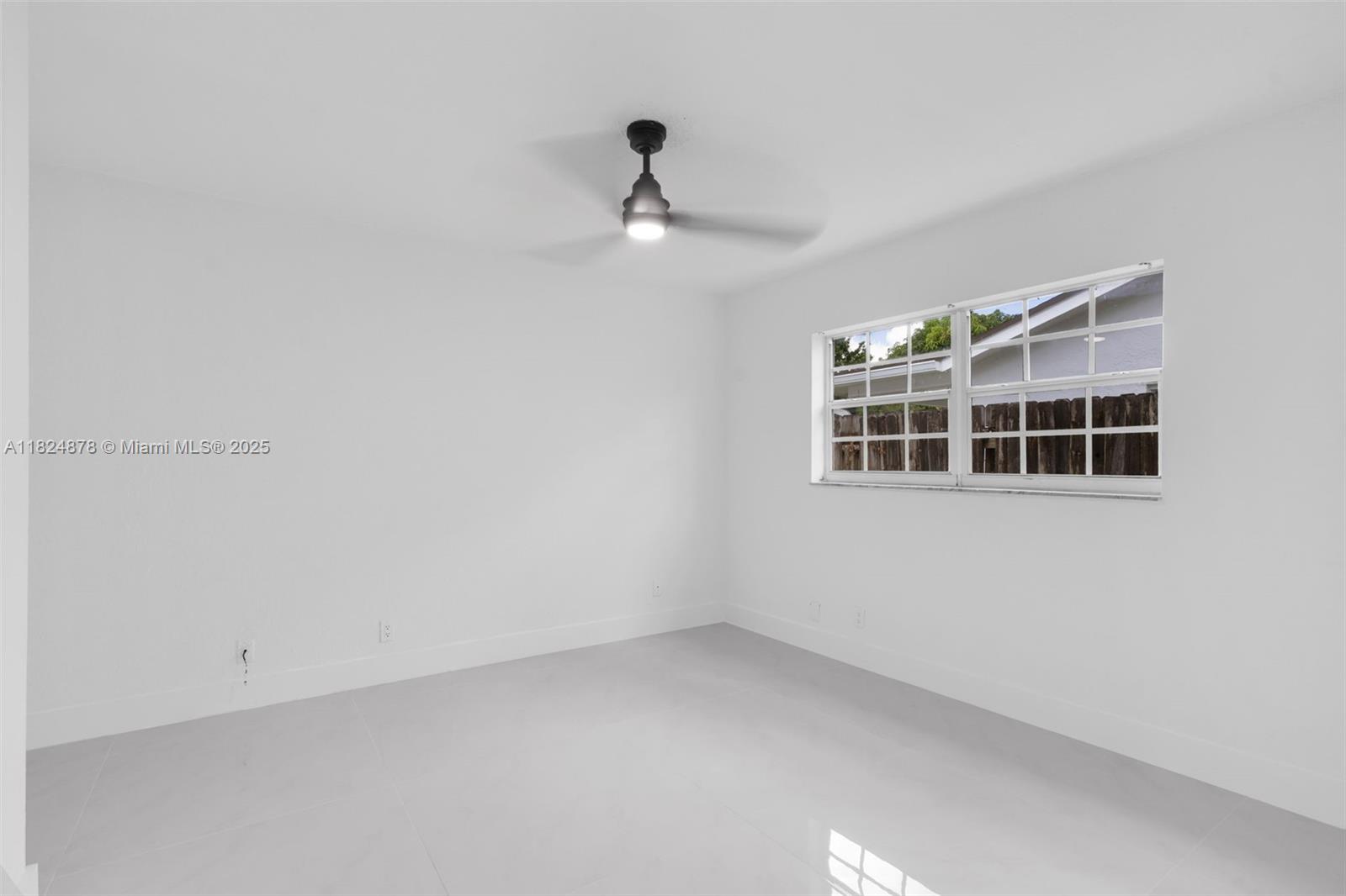 7441 NW 38th Ct