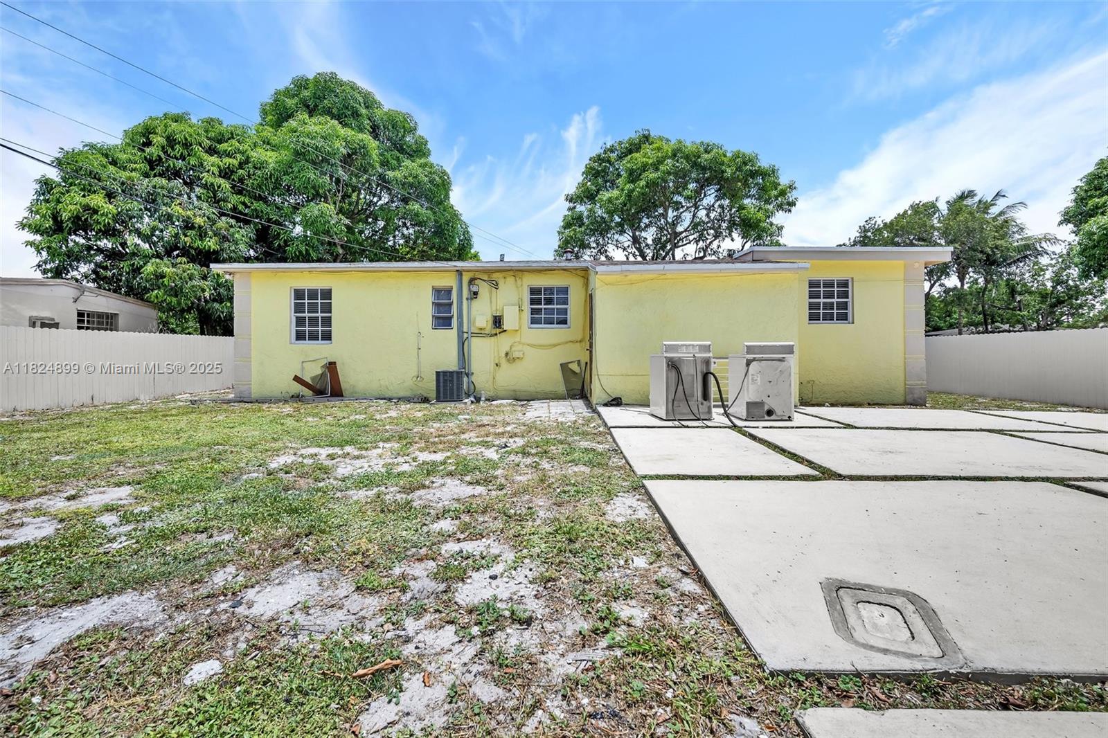 1855 NW 126th St