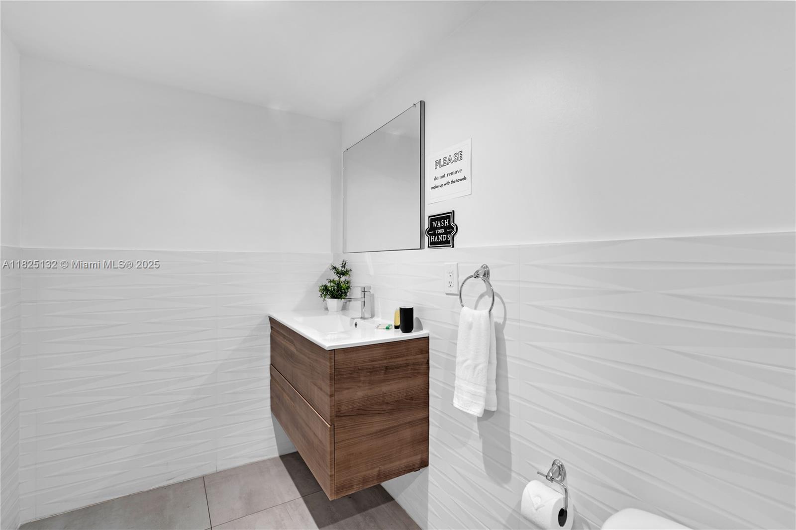 342 NW 46th St