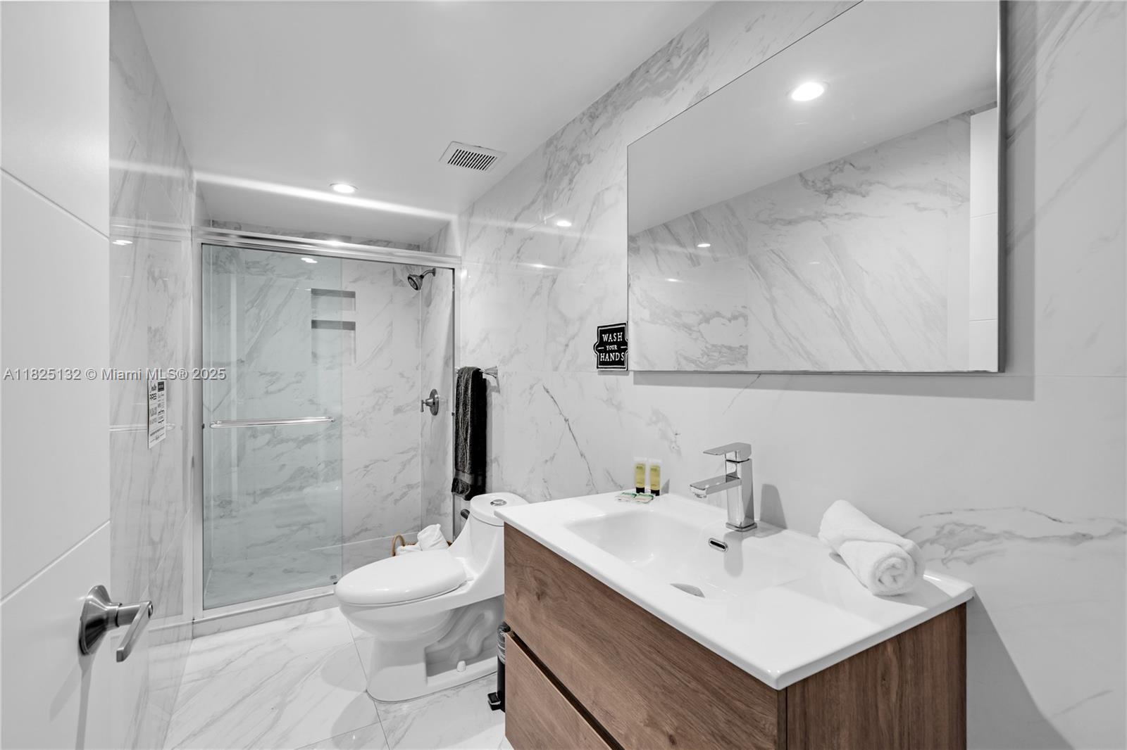 342 NW 46th St