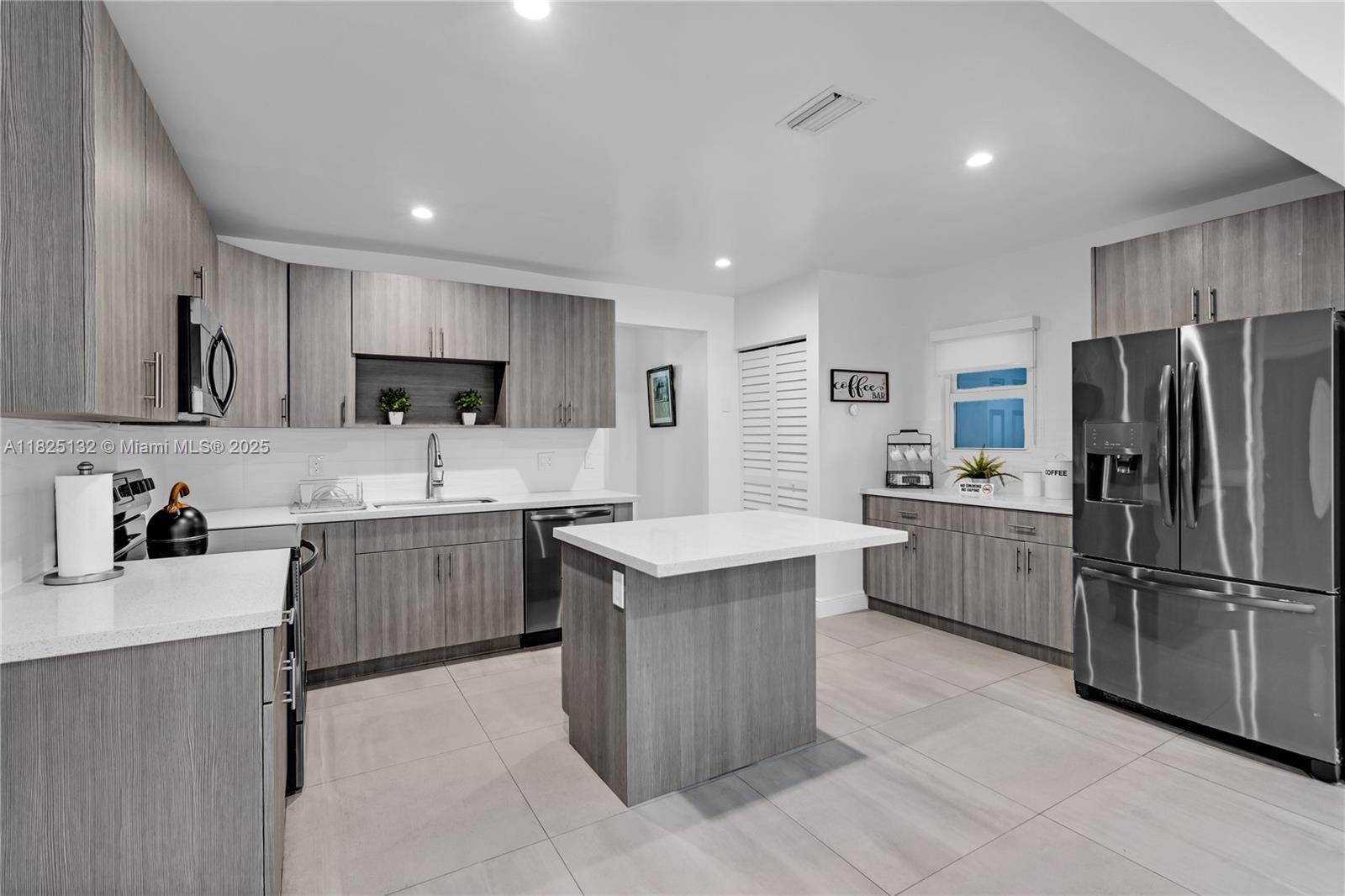 342 NW 46th St