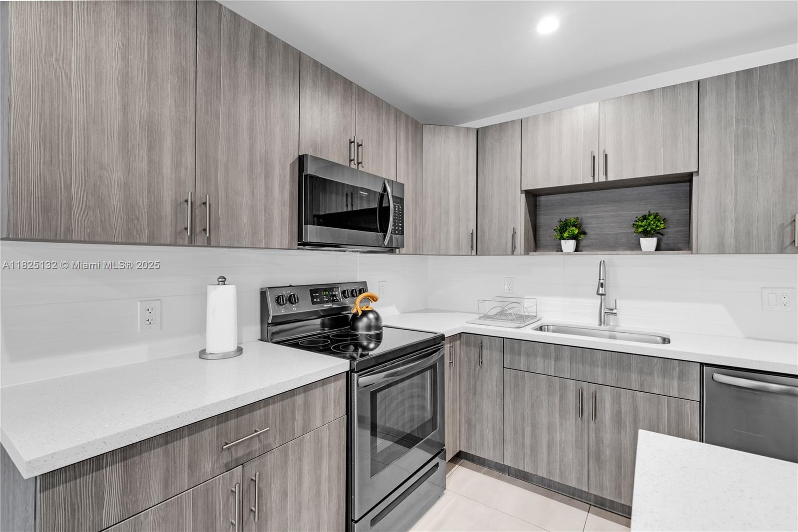 342 NW 46th St