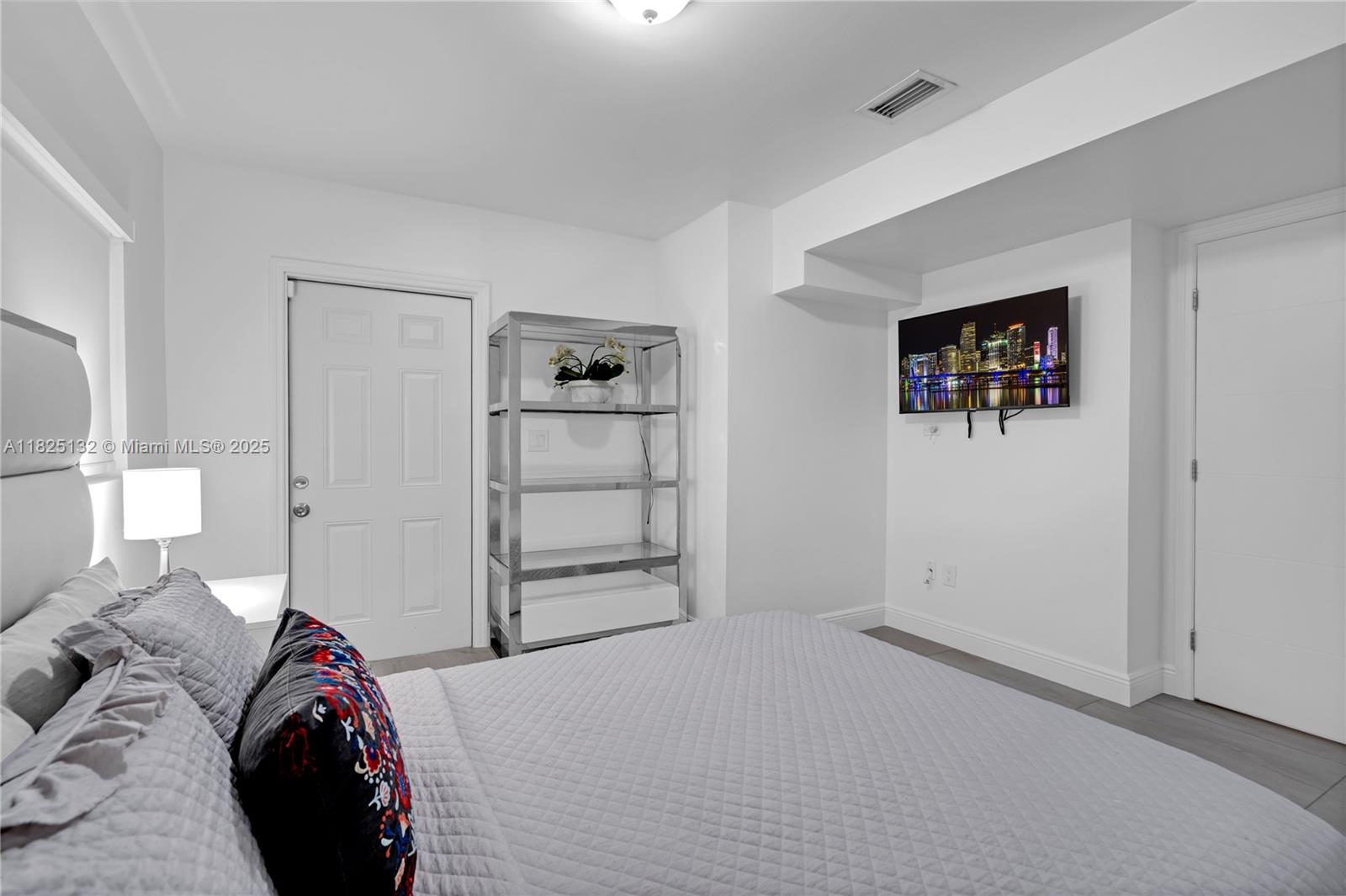342 NW 46th St