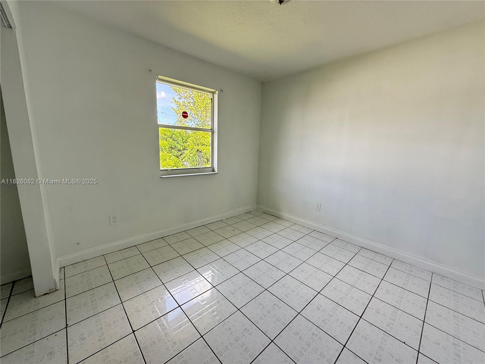 548 SW 17th Ave # 0
