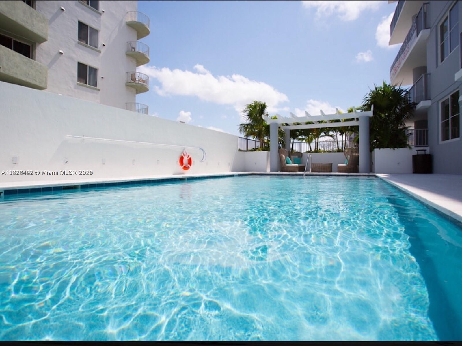 2560 SW 27th Ave # 307