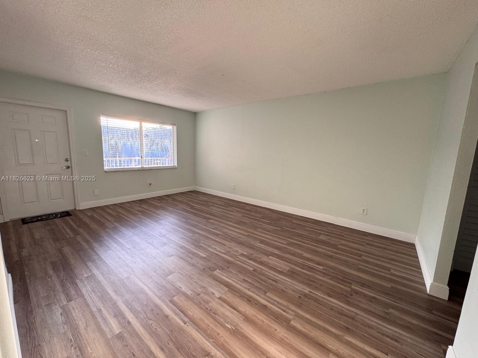 7910 Taft St # 304, Pembroke Pines Unit: 304