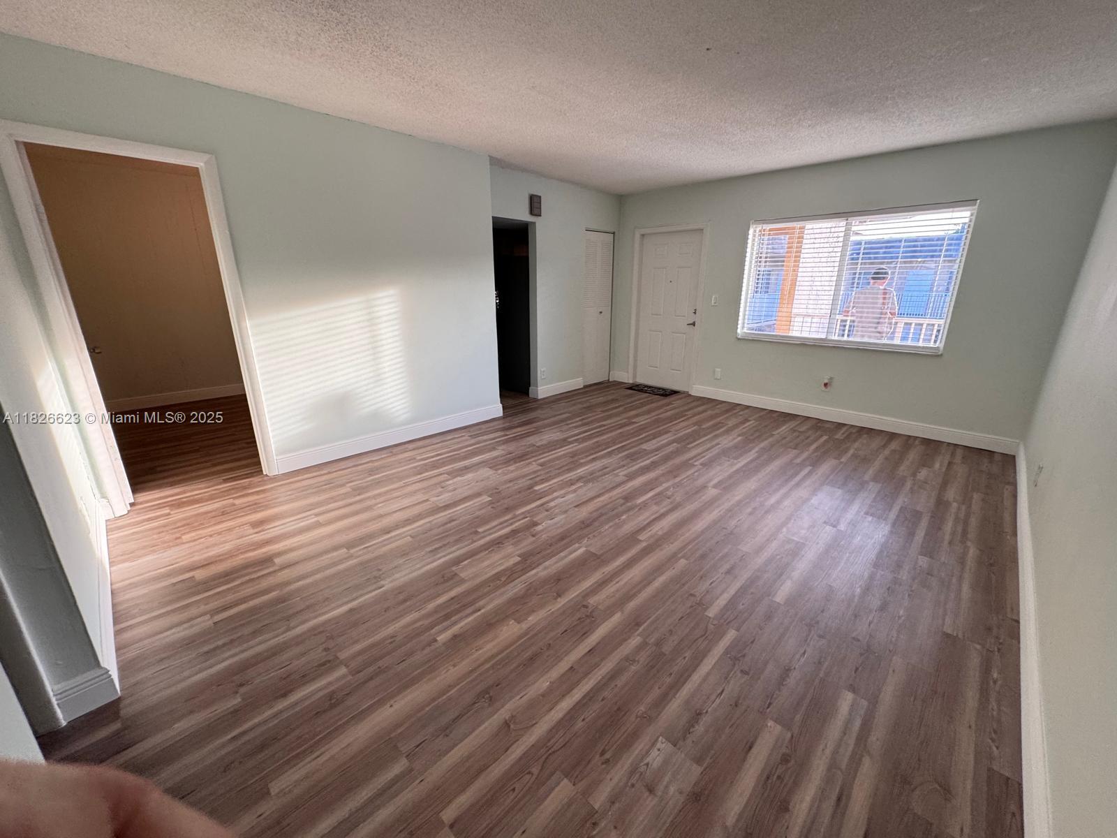 7910 Taft St # 304, Pembroke Pines Unit: 304