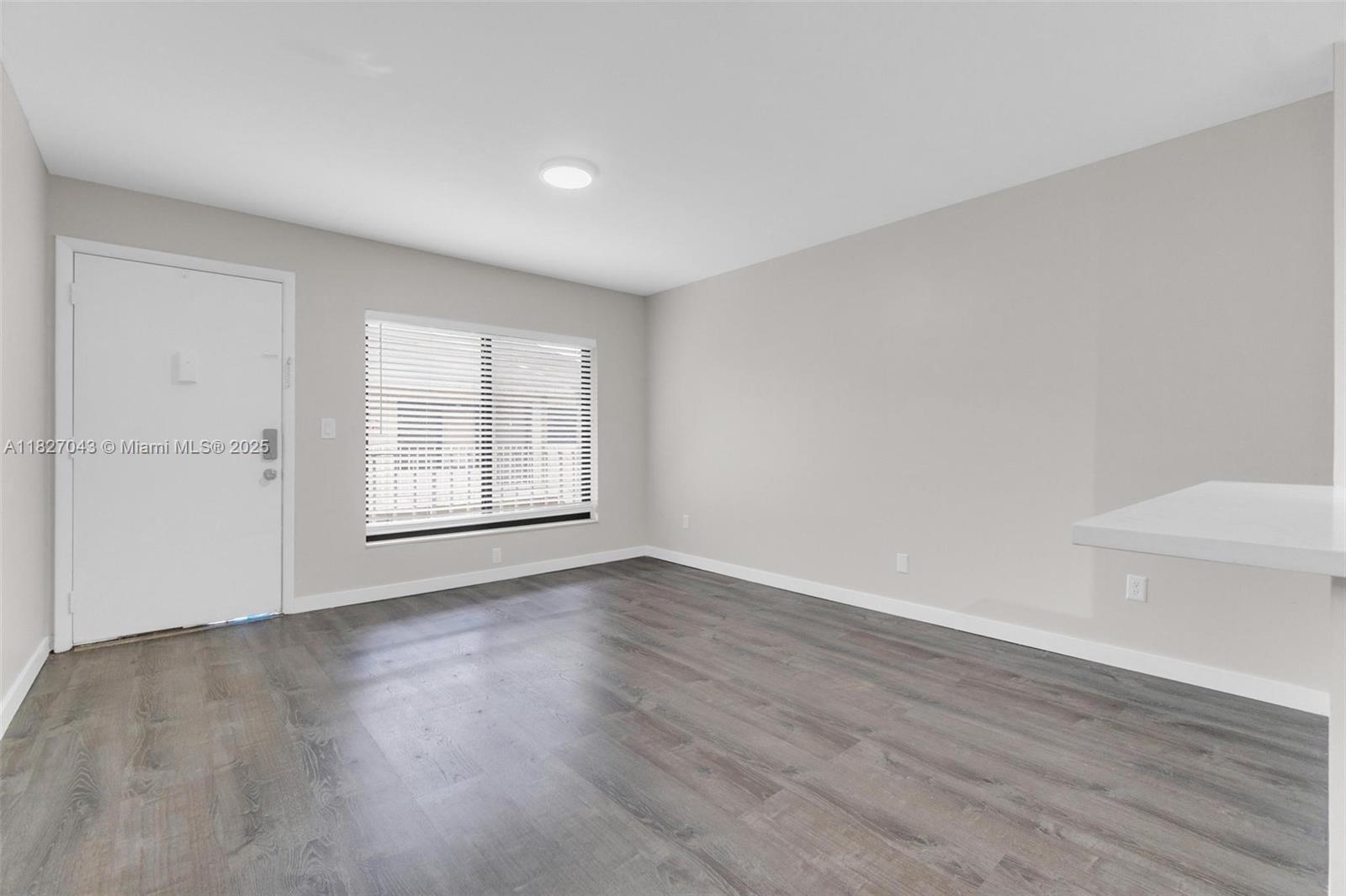 15348 SW 72nd St # 23 Unit: 23-23