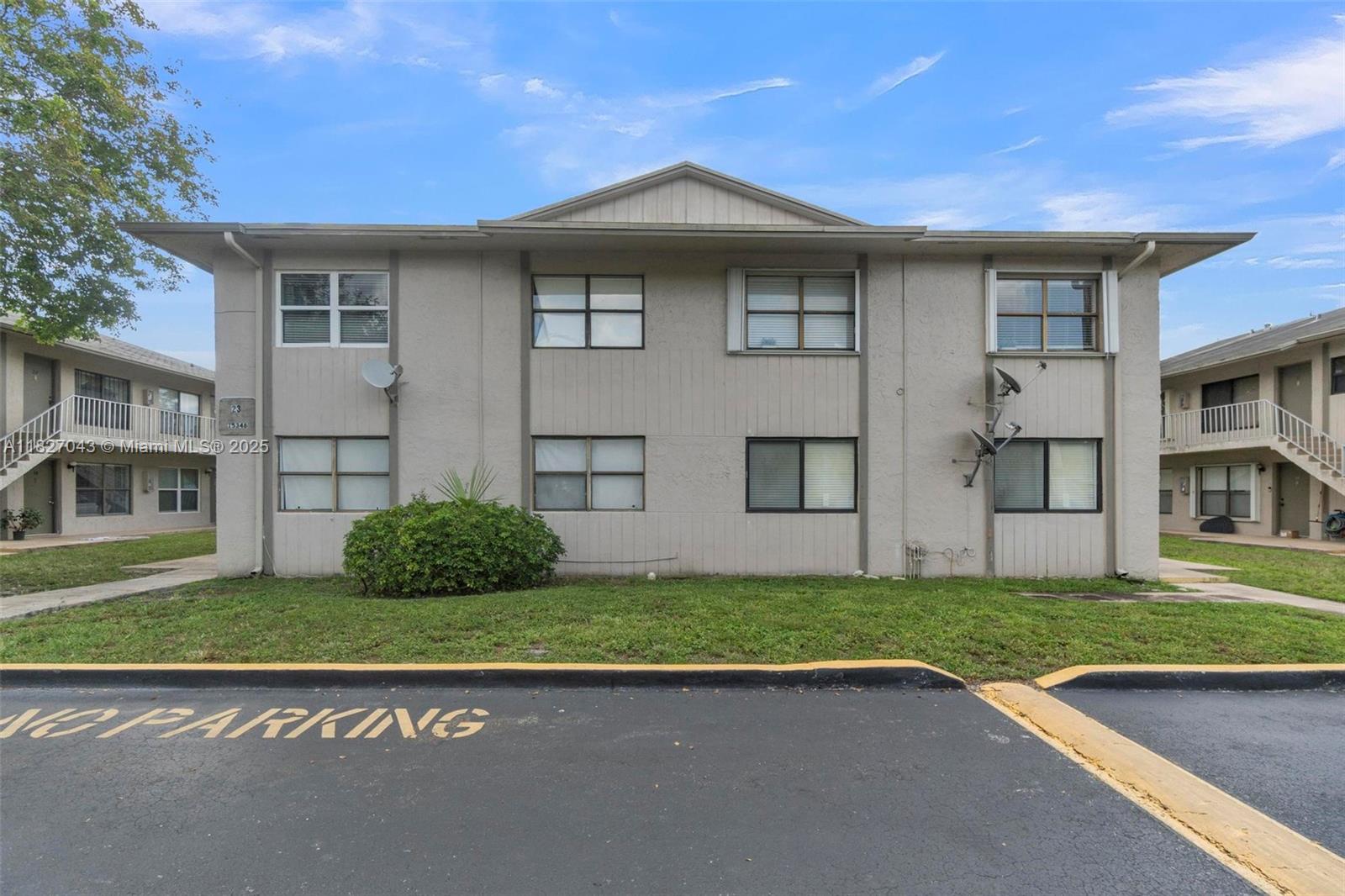 15348 SW 72nd St # 23 Unit: 23-23