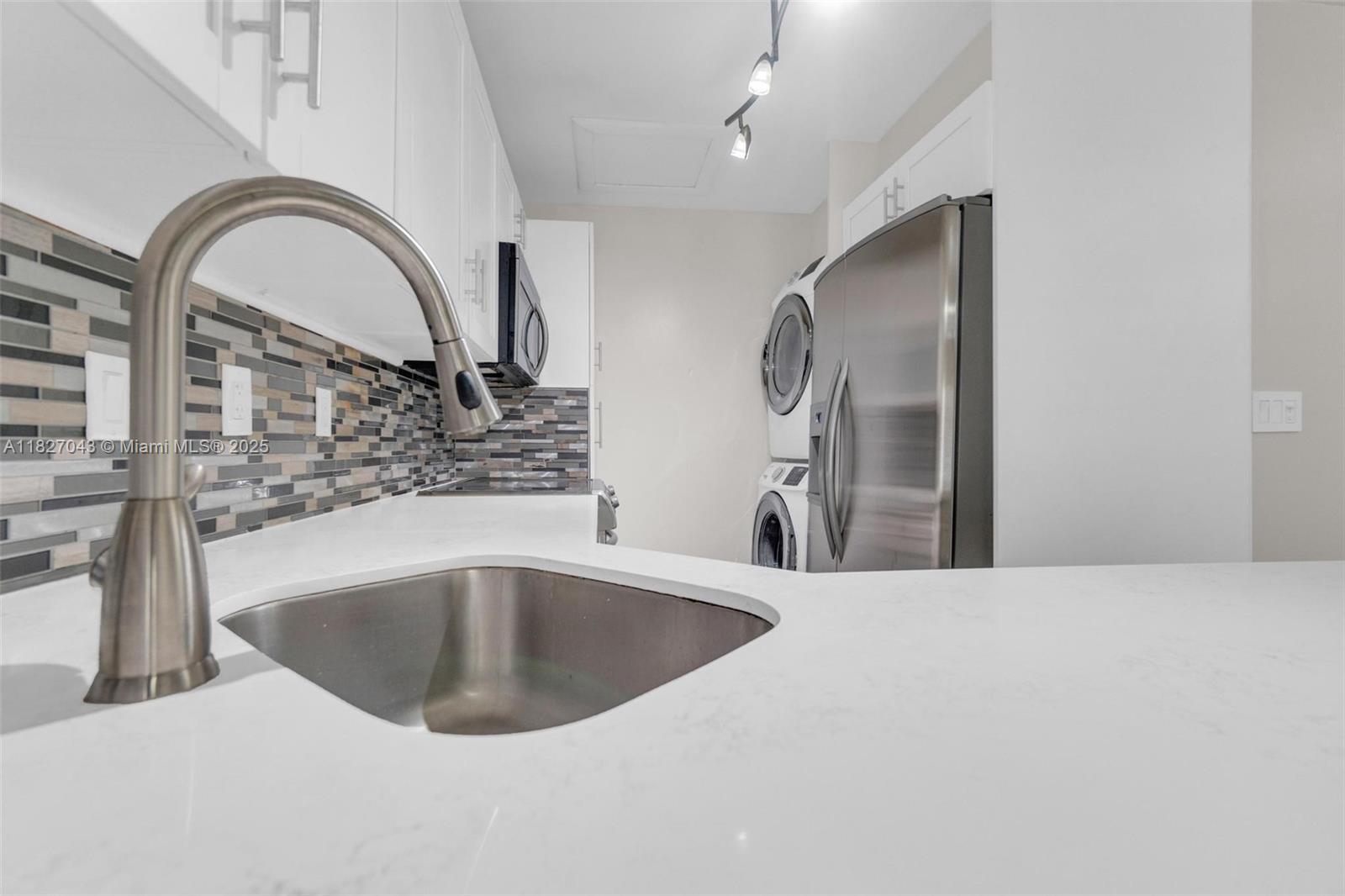 15348 SW 72nd St # 23 Unit: 23-23