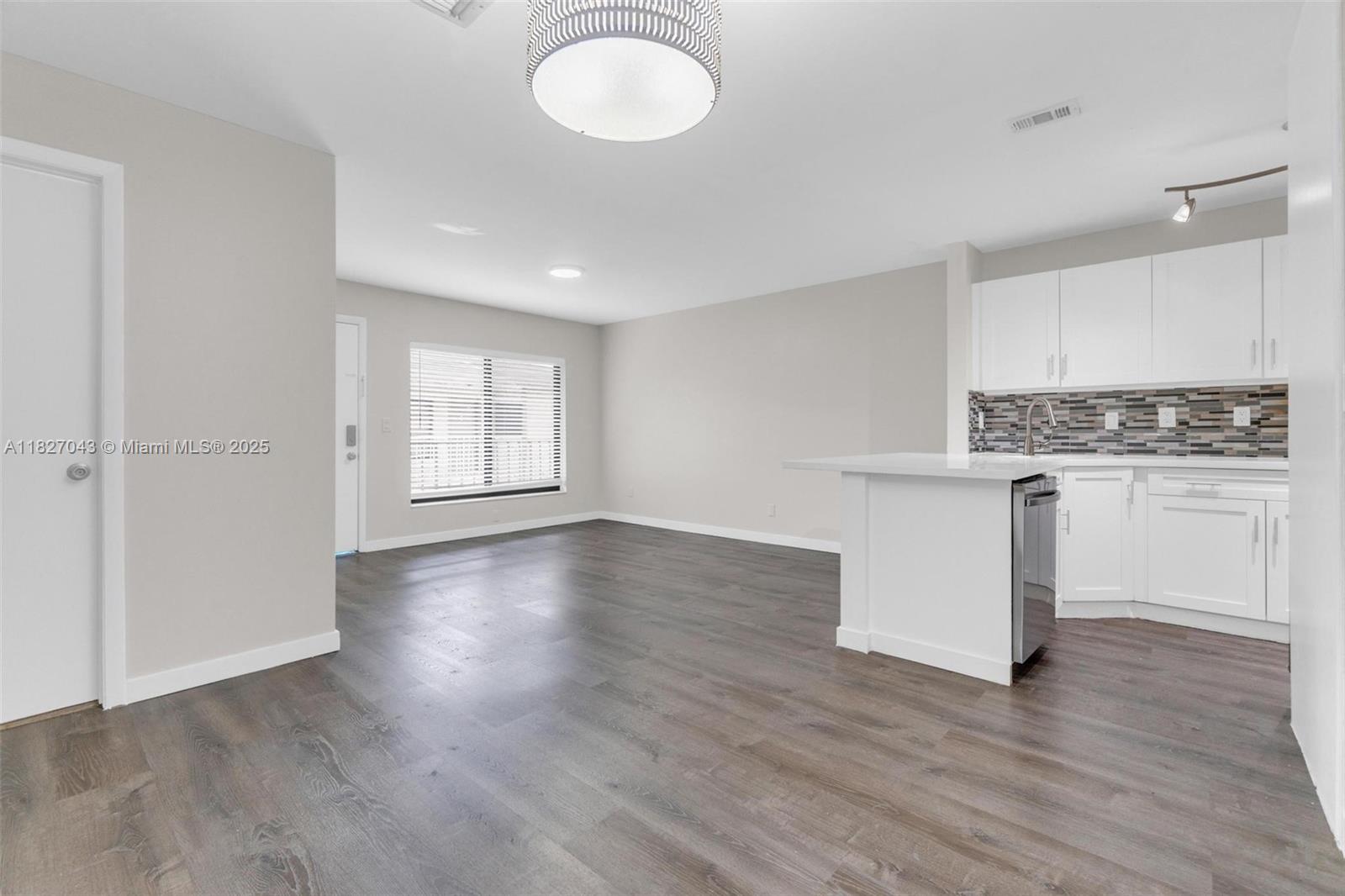 15348 SW 72nd St # 23 Unit: 23-23