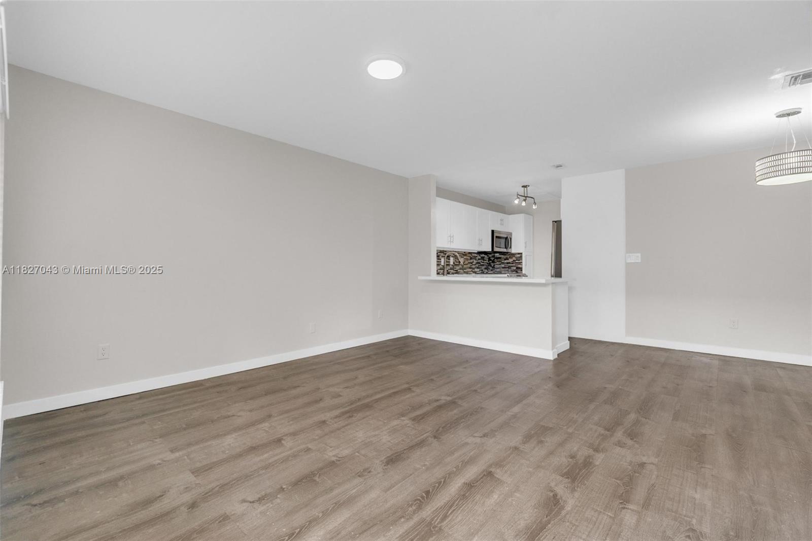 15348 SW 72nd St # 23 Unit: 23-23