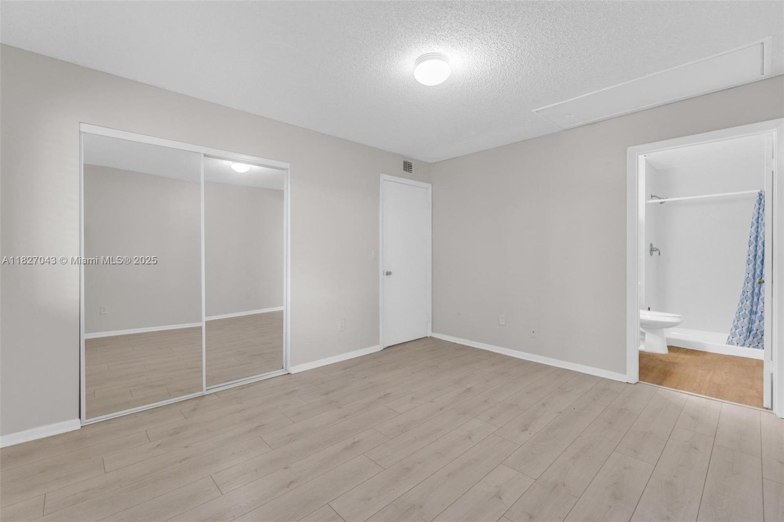 15348 SW 72nd St # 23 Unit: 23-23
