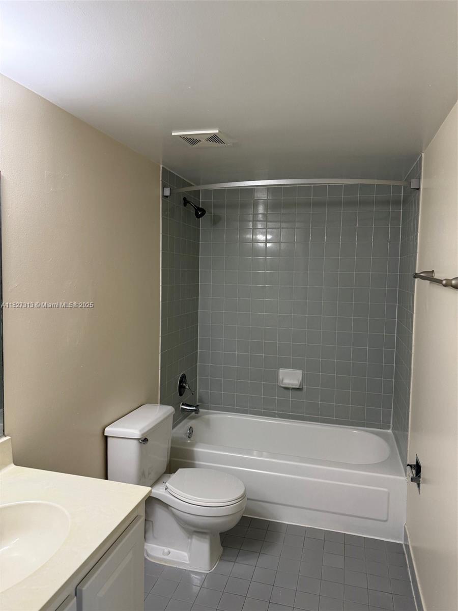 915 NW 1st Ave # H1908