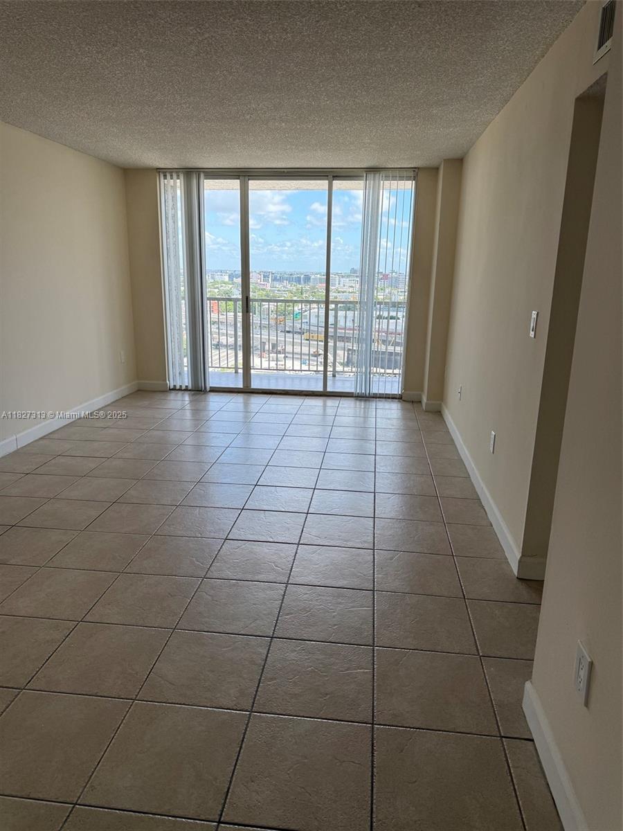 915 NW 1st Ave # H1908