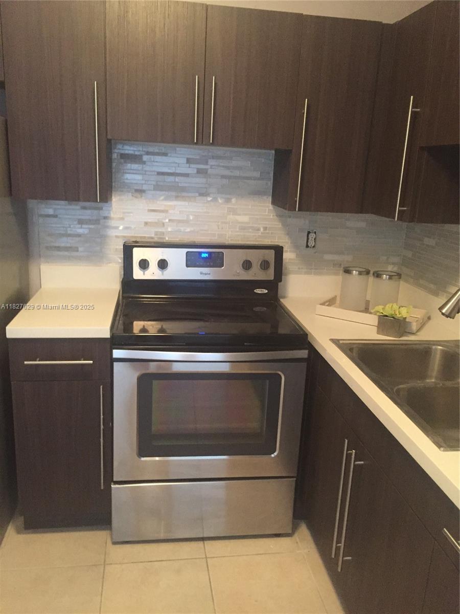 1720 Funston St # 203