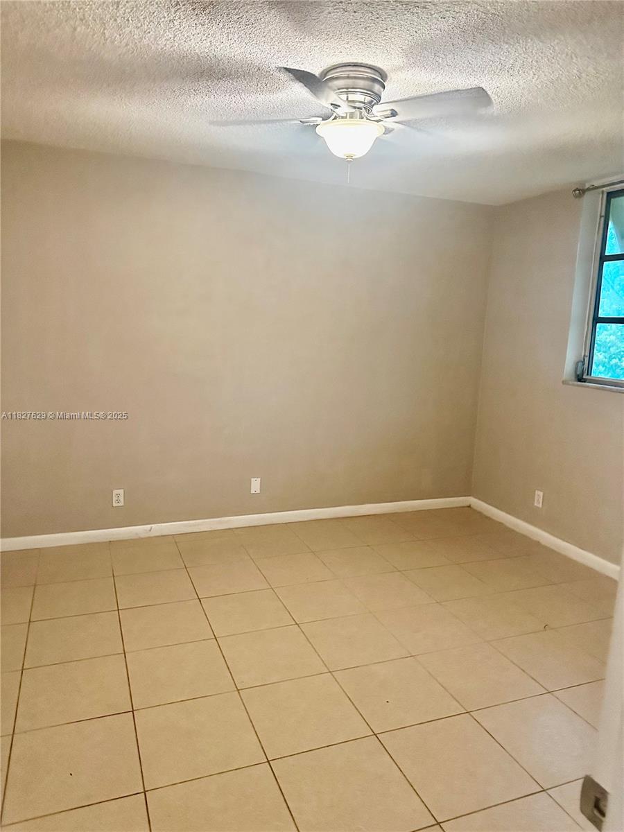 1720 Funston St # 203