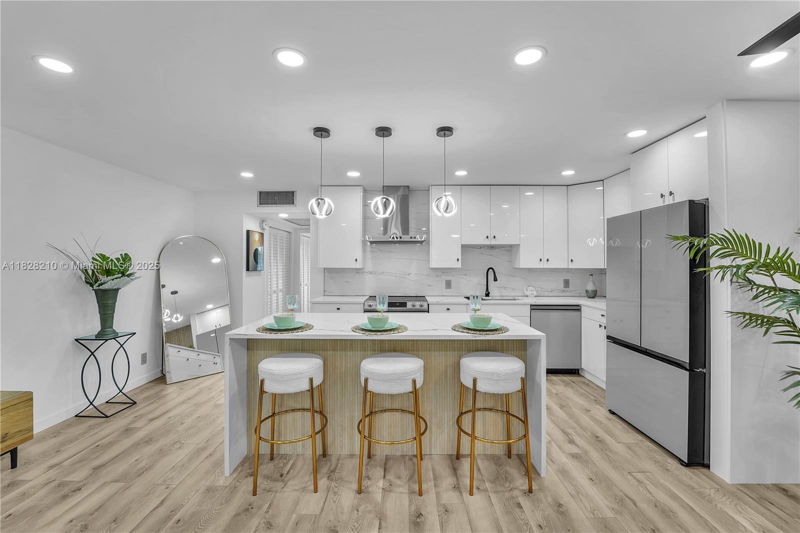 2905 Victoria Pl # D2