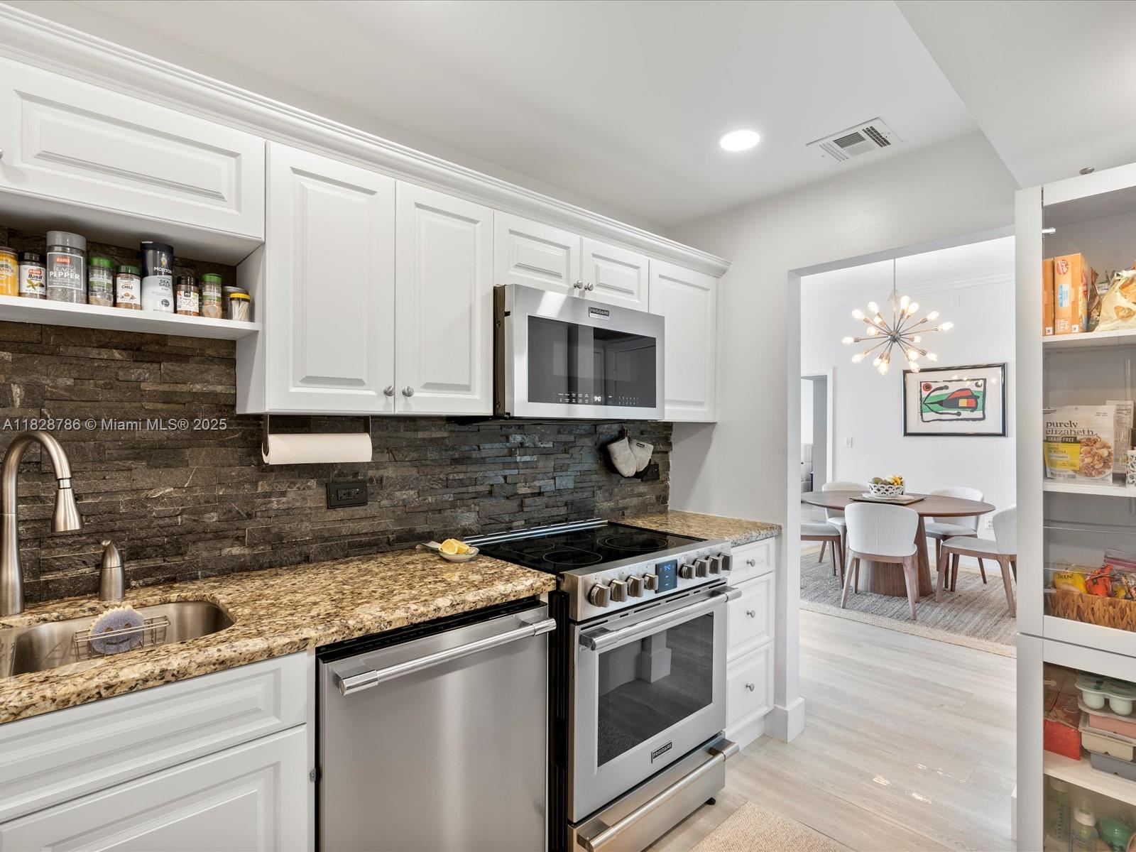 20505 E Country Club Dr Unit: PH36