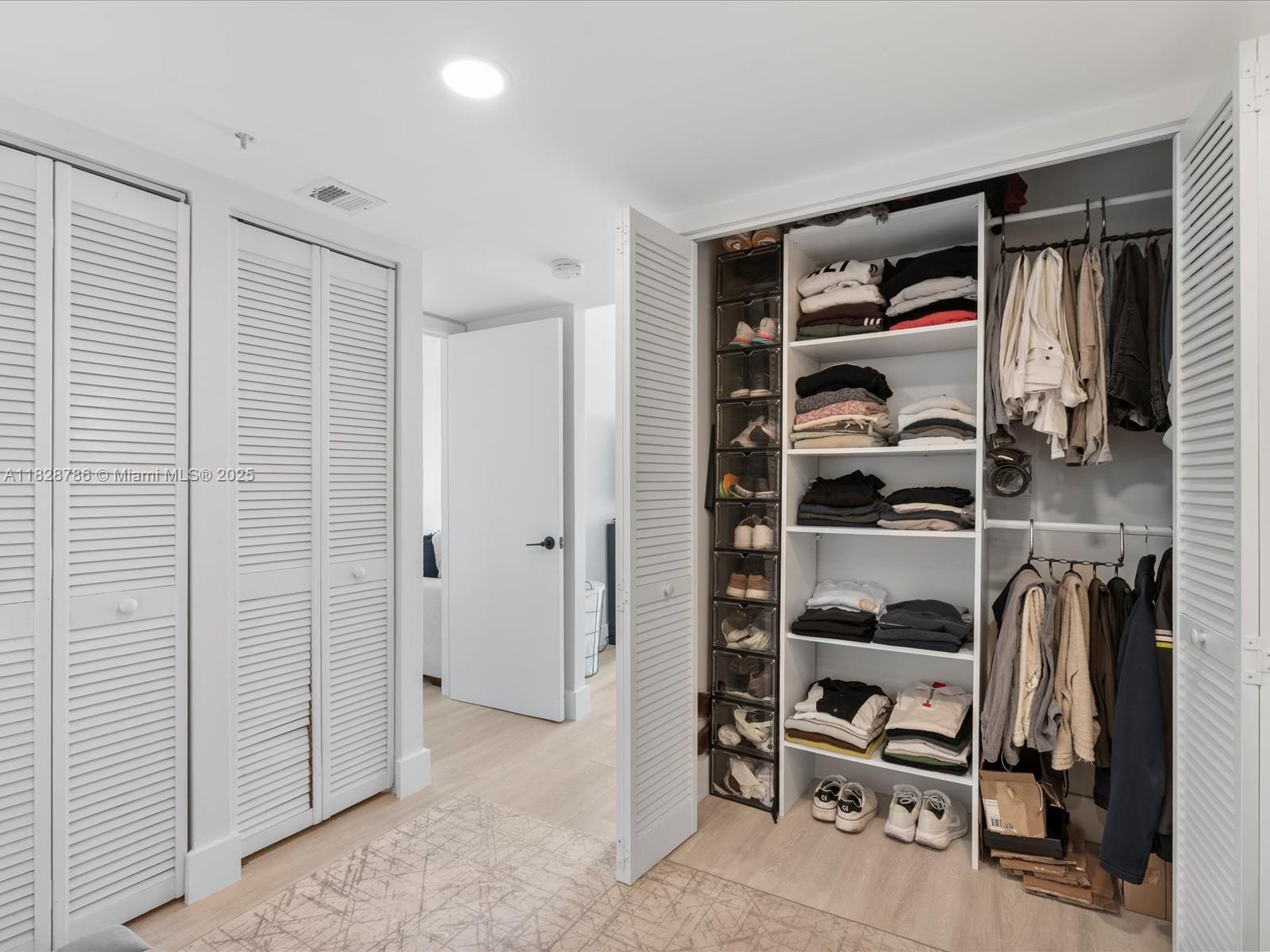 20505 E Country Club Dr Unit: PH36