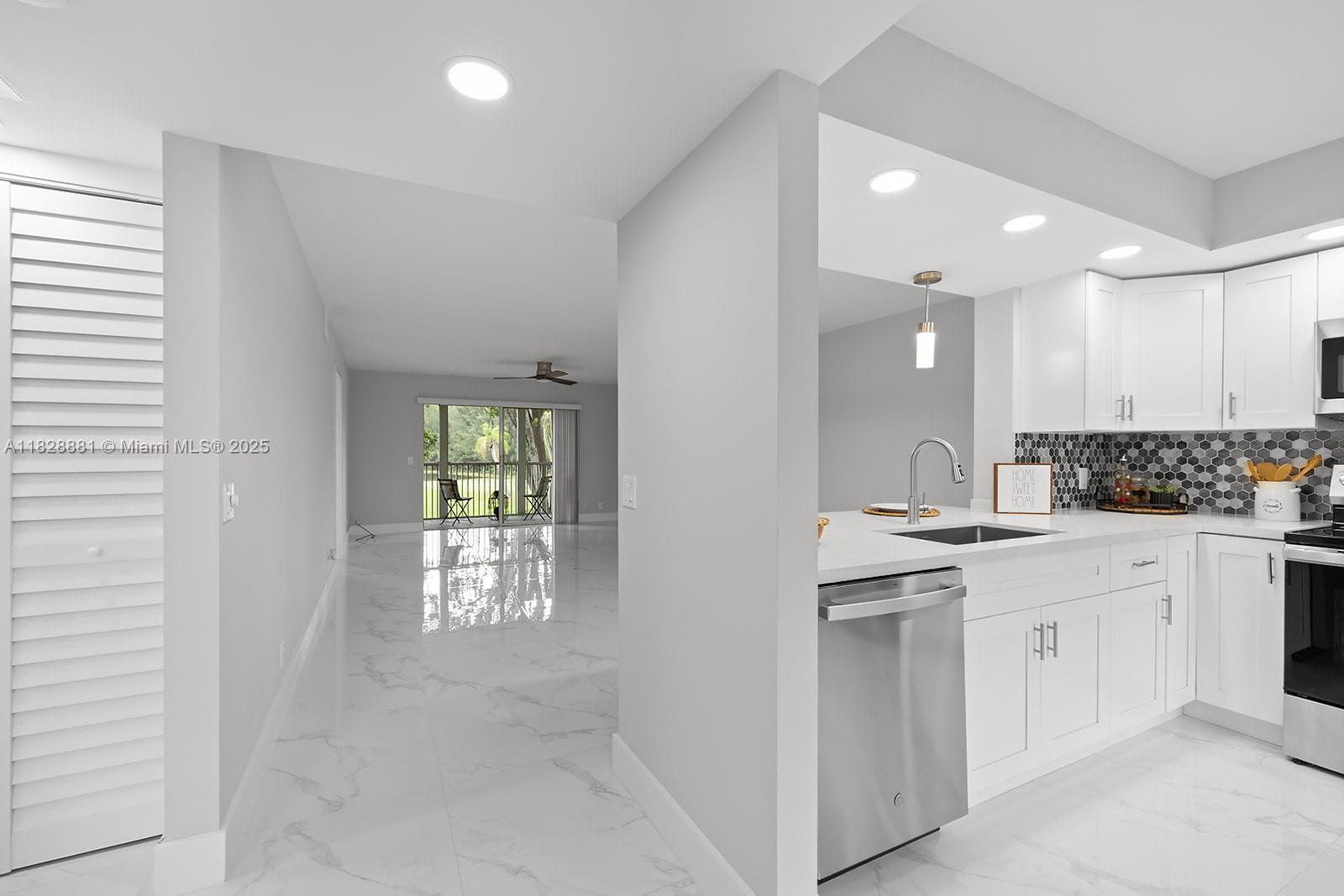 12500 SW 6th St # 206N