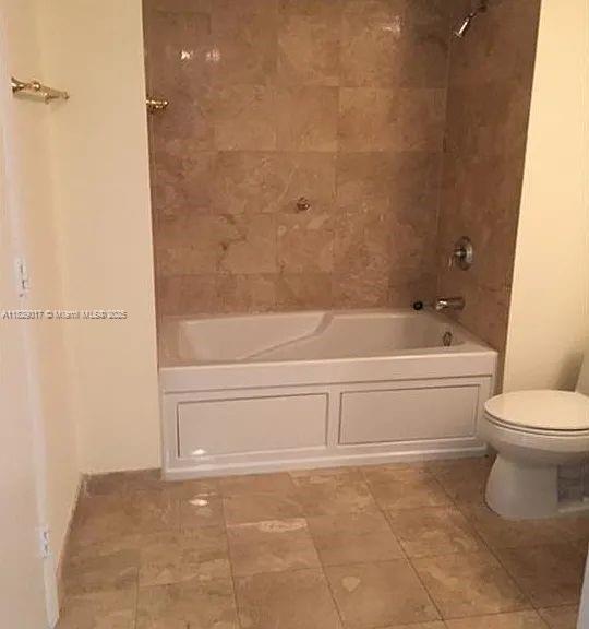 1800 N Bayshore Dr # 3106
