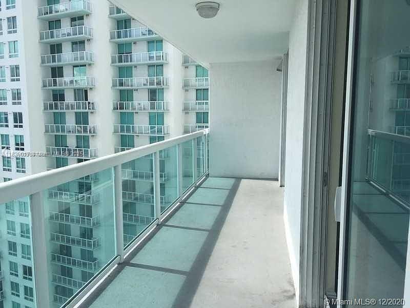 1800 N Bayshore Dr # 3106