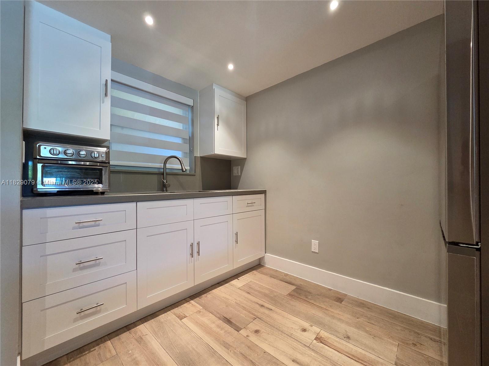 8650 SW 109th Ave # 204 Unit: 3-204