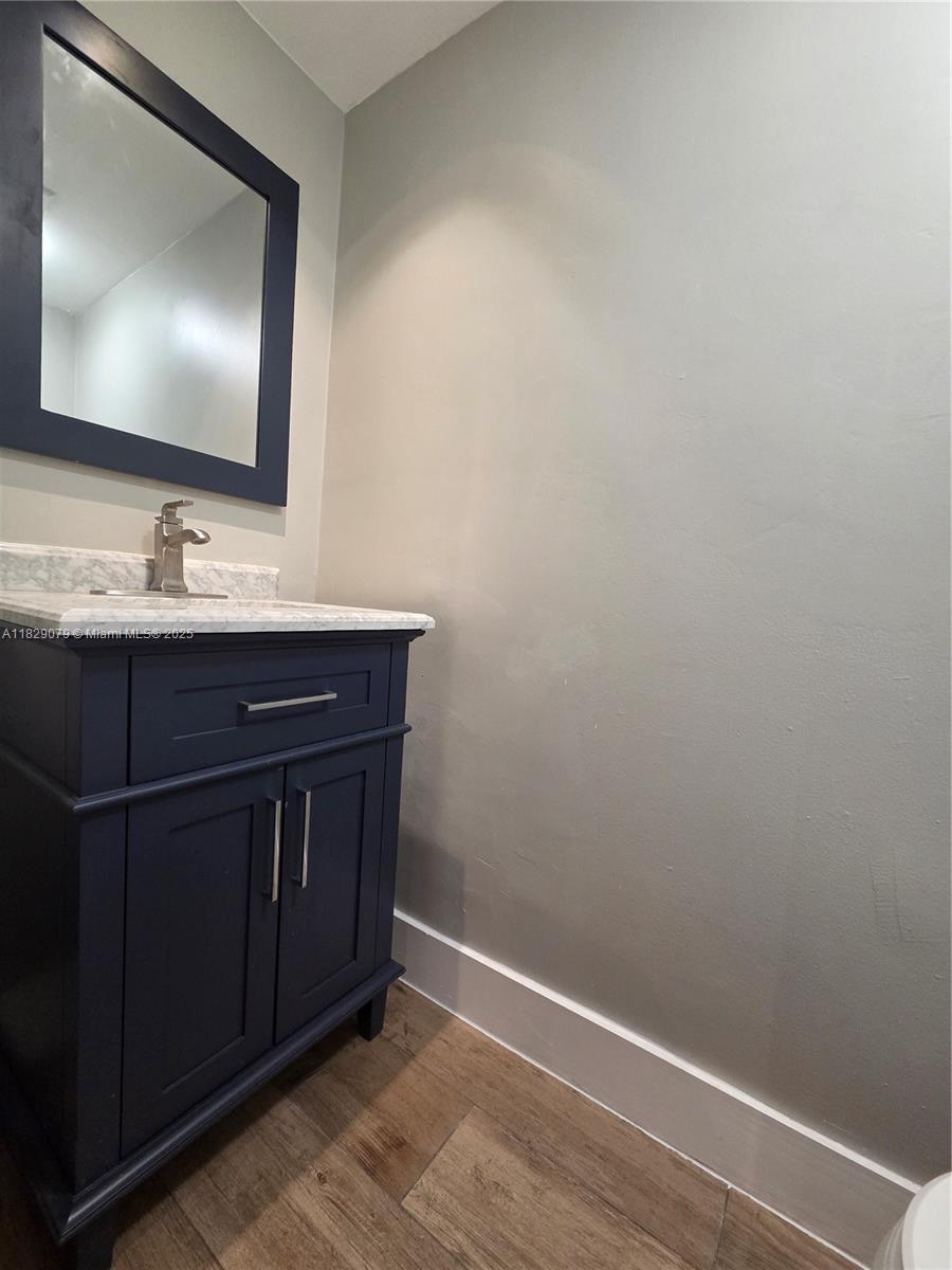 8650 SW 109th Ave # 204 Unit: 3-204