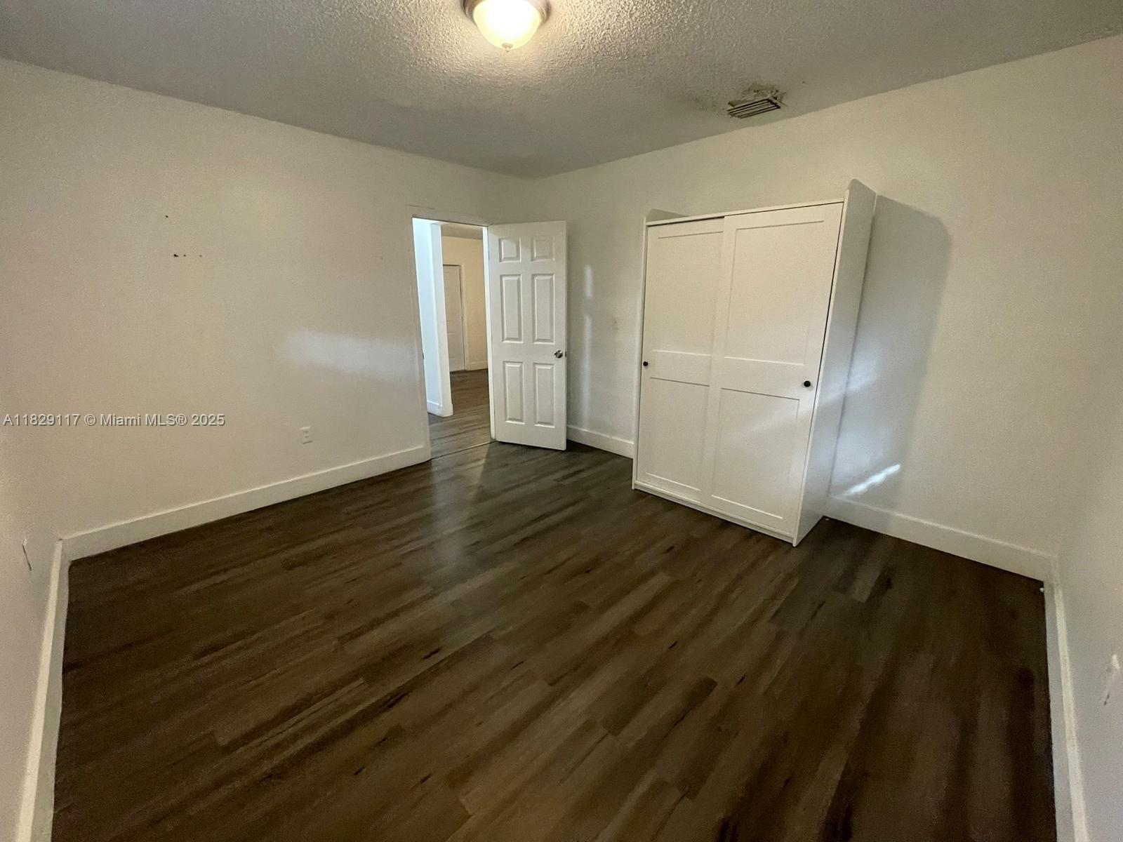 2251 NW 60th St