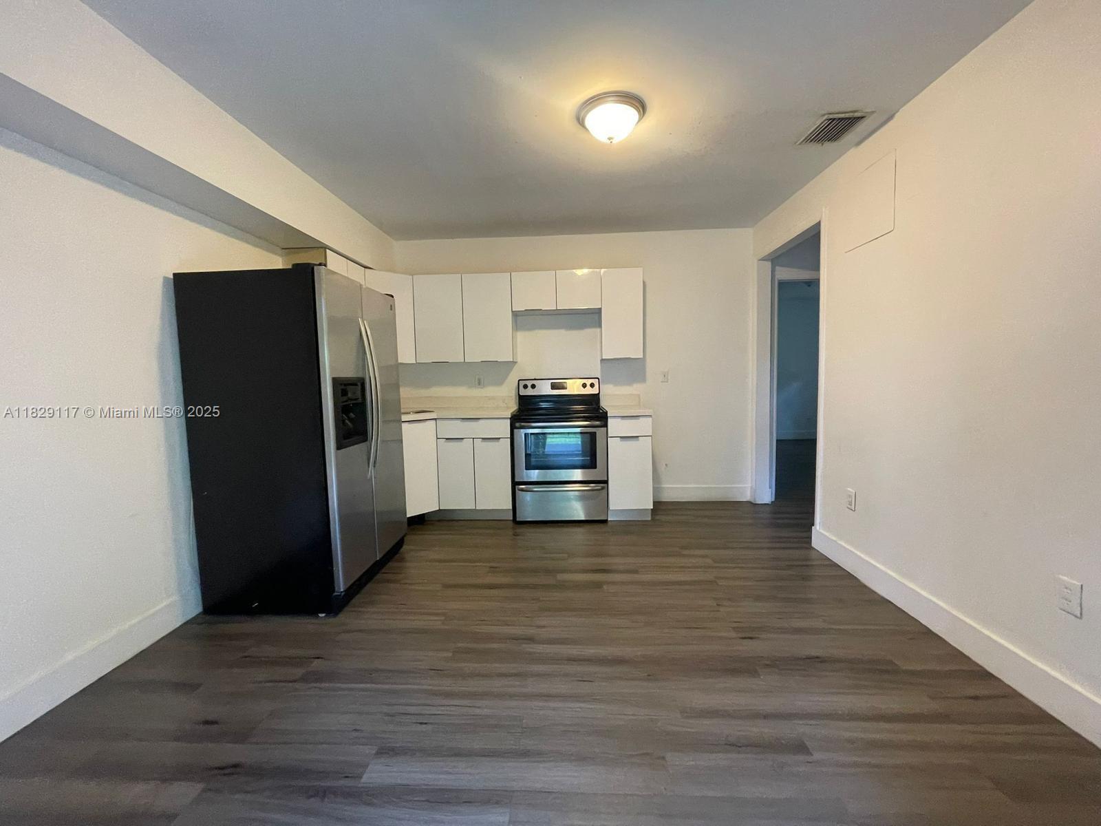 2251 NW 60th St