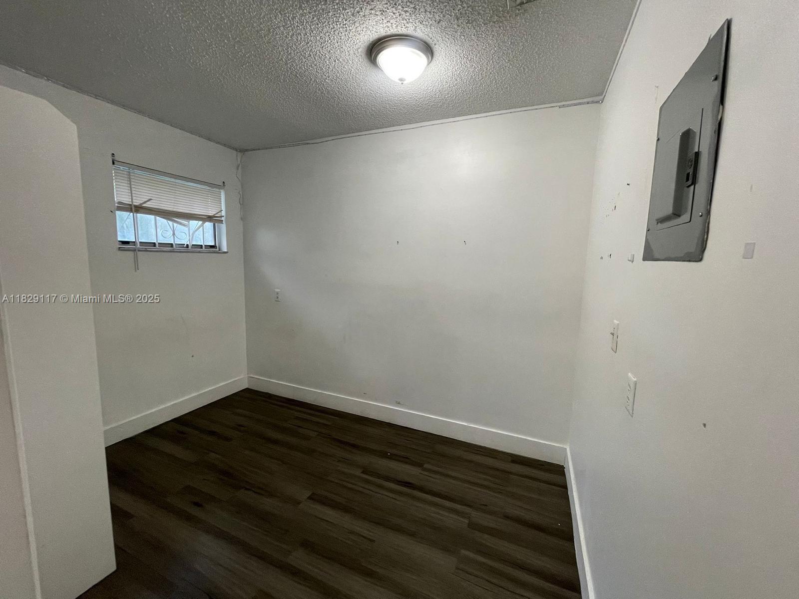 2251 NW 60th St