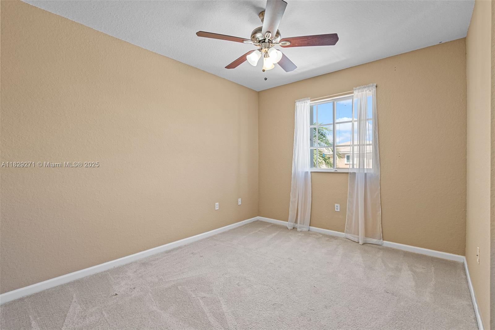 20530 NW 12th Ct