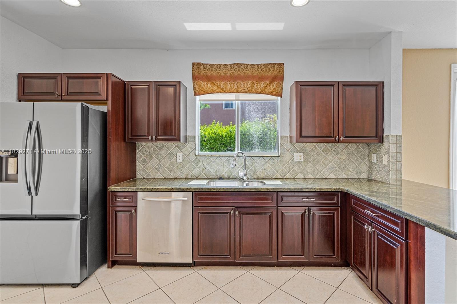 20530 NW 12th Ct