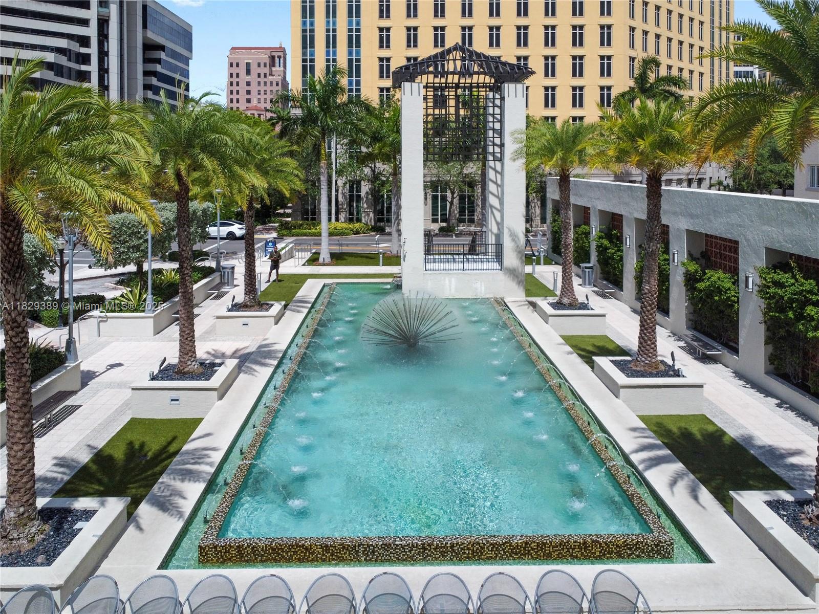 121 Alhambra Cir # 1000