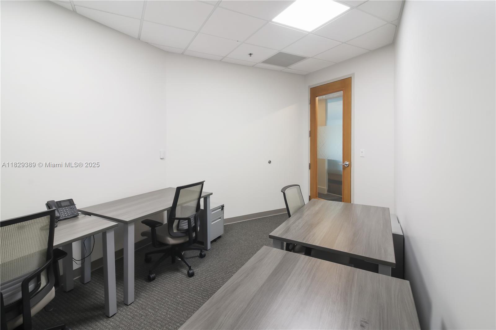 121 Alhambra Cir # 1000